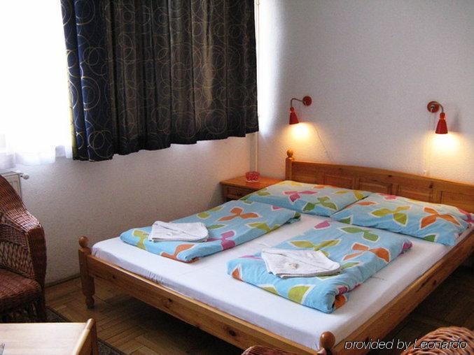 Hotel Rila Βουδαπέστη Δωμάτιο φωτογραφία