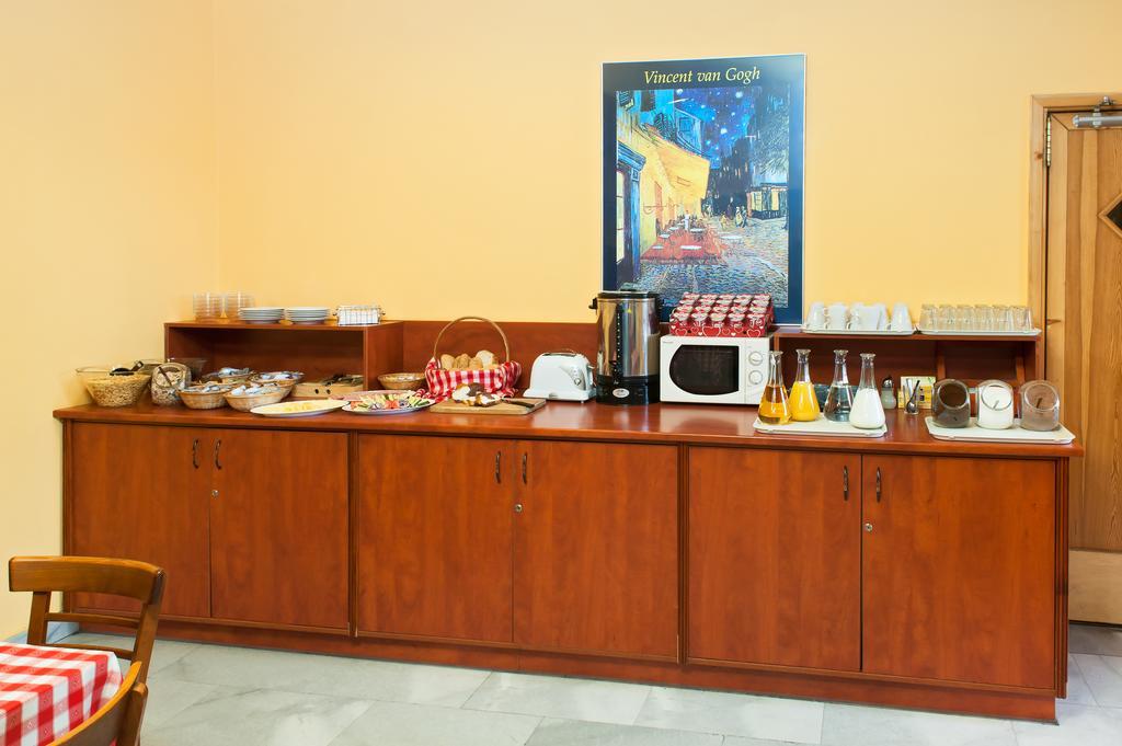 Hotel Rila Βουδαπέστη Εξωτερικό φωτογραφία